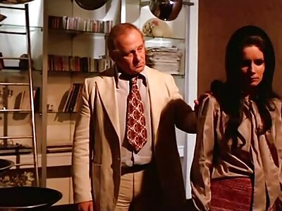 MILF তার স্ত্রীর মোরগ দাসীর সাথে একটি ভিডিও শেয়ার করেছে (মায়া বিজু, افلام سكس اجنبي محارم مترجم নিনা ডলস)